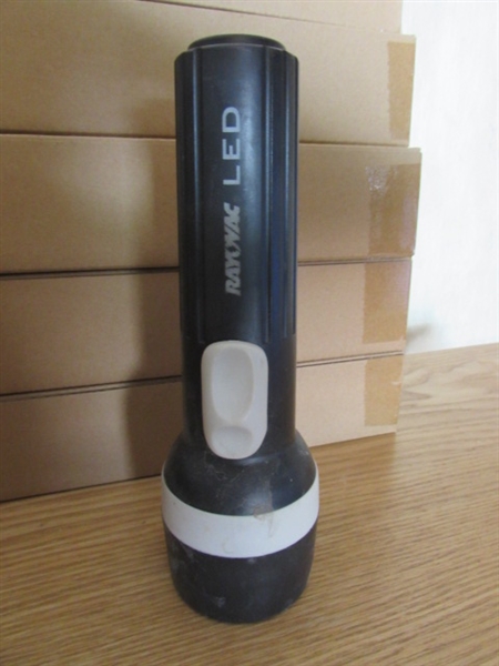 6 RECHARGEABLE LED LIGHTS, DISC LIGHTS & SECURITY LIGHT