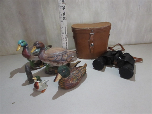 VINTAGE BINOCULARS & DUCK DECOR
