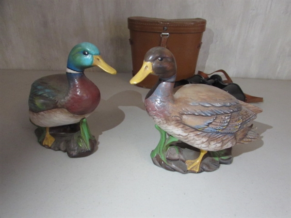 VINTAGE BINOCULARS & DUCK DECOR