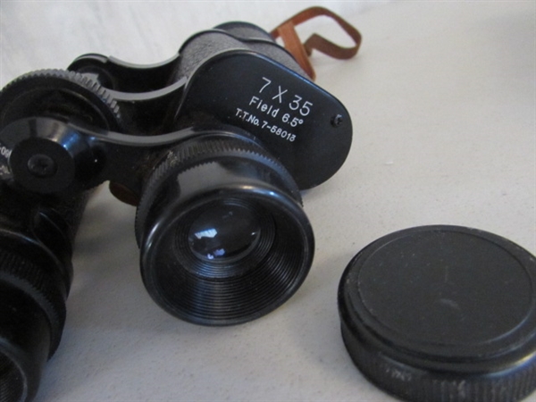 VINTAGE BINOCULARS & DUCK DECOR