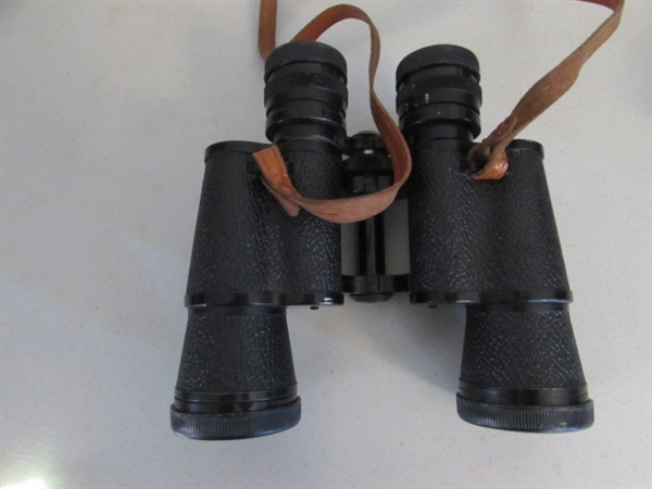 VINTAGE BINOCULARS & DUCK DECOR