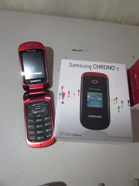 COLLECTION OF CELL PHONES - ANDROID & I PHONES