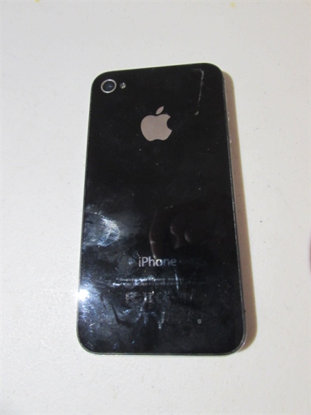 COLLECTION OF CELL PHONES - ANDROID & I PHONES