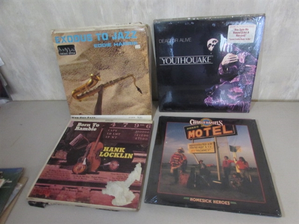 50+ VINTAGE RECORD ALBUMS
