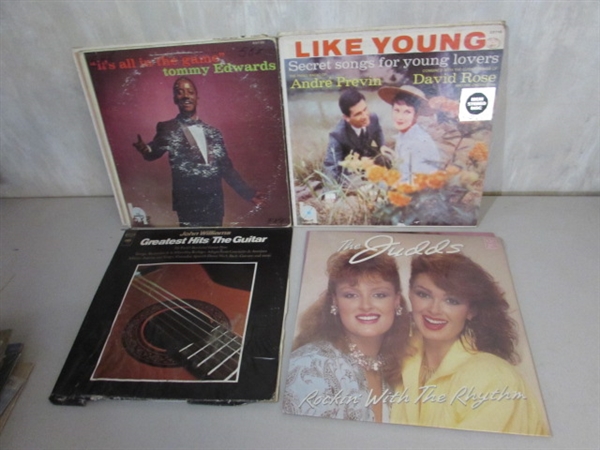 50+ VINTAGE RECORD ALBUMS