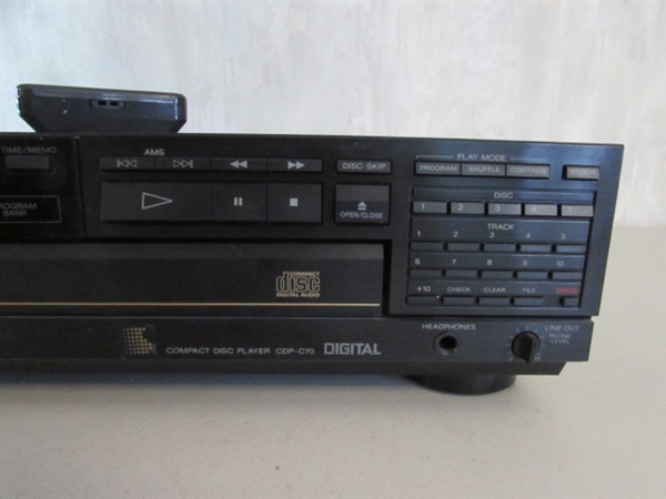 SONY 5 DISC PLAYER