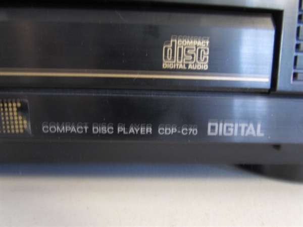 SONY 5 DISC PLAYER