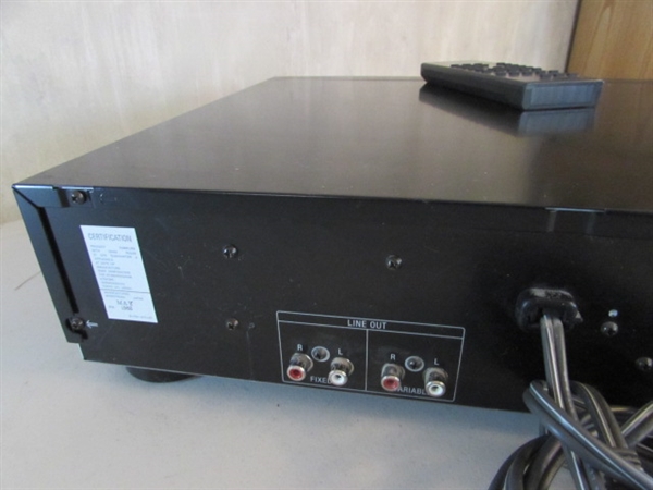 SONY 5 DISC PLAYER