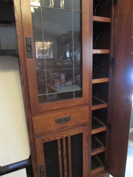 ADJUSTABLE LIGHTED ENTERTAINMENT CENTER W/LOCKING CABINETS