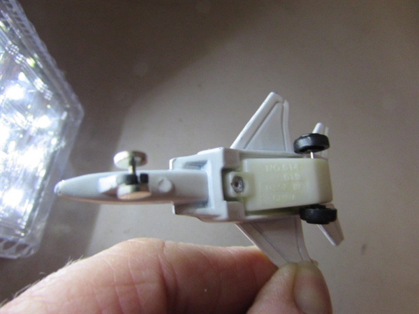 PIPER SUPER CUB 95 BALSA AIRPLANE KIT, POLICE 4X4 FRICTION POWERED TRUCK AND MINI DIE CAST AIRPLANE