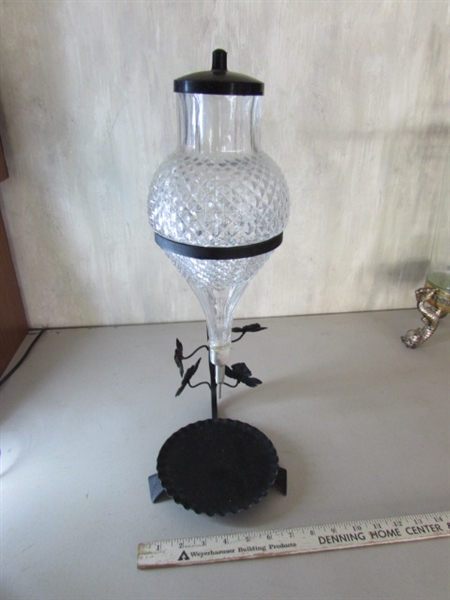 VINTAGE ITALIAN TUONI & CANEPA ONE GALLON DECANTER, WROUGHT IRON WINE DISPENSER & DUCKS DECANTER