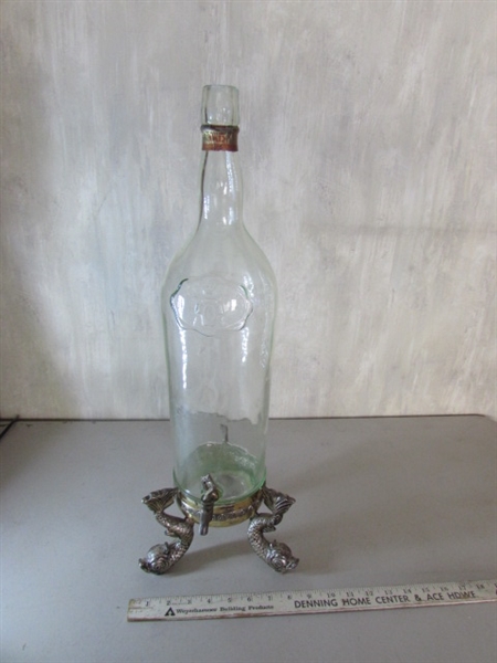 VINTAGE ITALIAN TUONI & CANEPA ONE GALLON DECANTER, WROUGHT IRON WINE DISPENSER & DUCKS DECANTER
