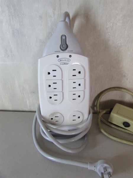 BOX OF ASSORTED ELECTRICAL EXTENSION CORDS & SURGE PROTECTORS