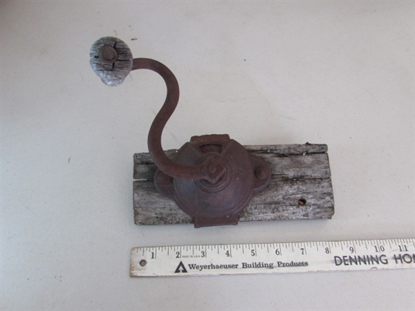 RUSTIC METAL WALL ART, COBBLER SHOE FORM & TRIVET
