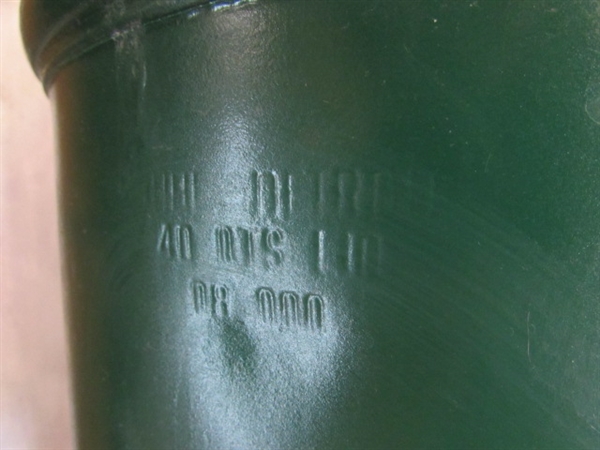 ALTA METAL GREEN MILK CAN