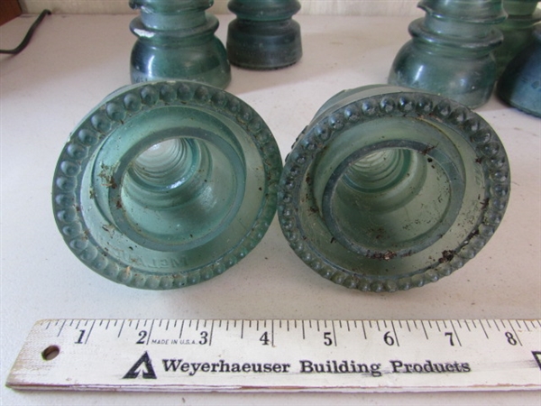 8 GLASS INSULATORS