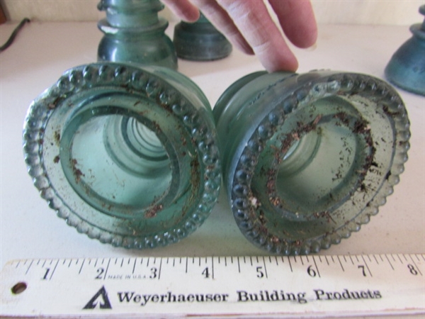 8 GLASS INSULATORS