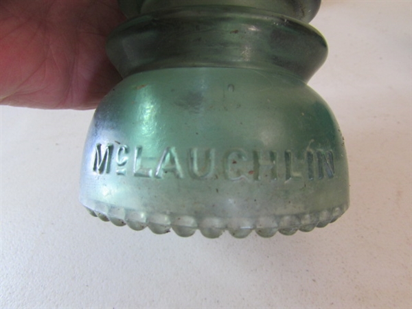 8 GLASS INSULATORS