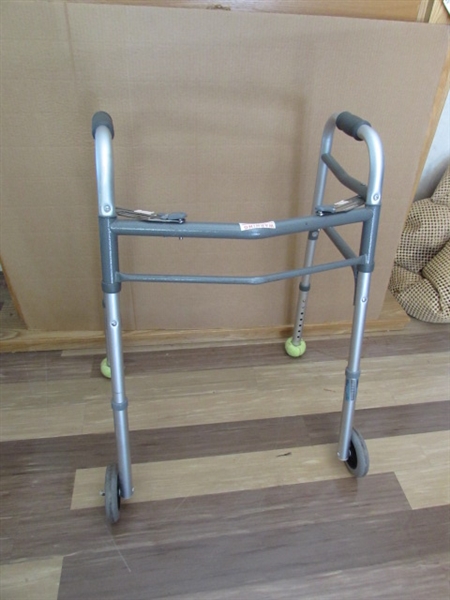 DRIVE MANUAL WHEELCHAIR & WALKER