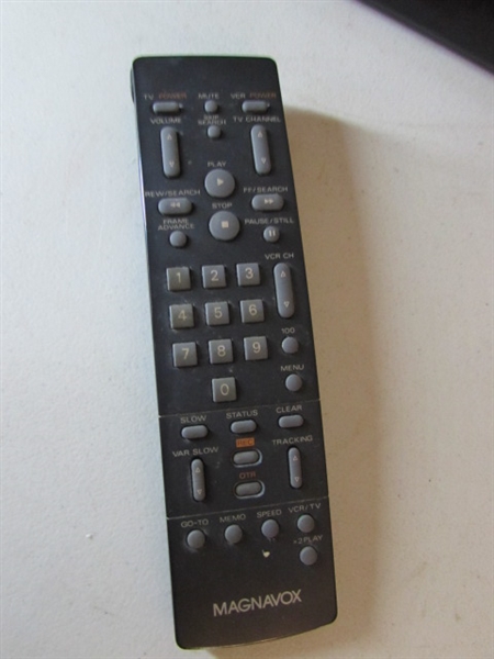 MAGNAVOX VHS PLAYER