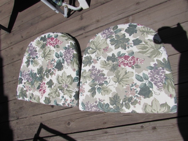ASSORTED LAWN CHAIRS, CHAIR COVERS & CUSHIONS