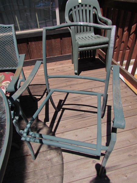 PATIO TABLE & CHAIRS