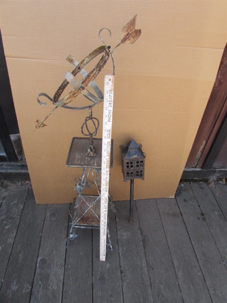 RUSTIC METAL WINDMILL & LIGHT STAKE