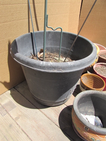 ASSORTED OUTDOOR PLANTERS, DECORATIVE STAKES AND PLANT HANGER