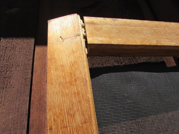 WOOD SCREEN DOOR