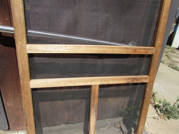 WOOD SCREEN DOOR