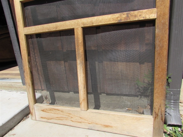 WOOD SCREEN DOOR