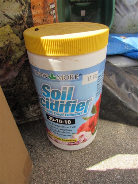 PARTIAL BAGS OF TURF BUILDER, SOIL, GARDEN NETTING,