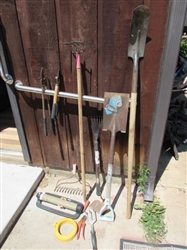 ASSORTED GARDENING & YARD EQUIPMENT