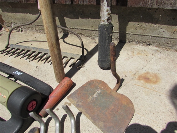 ASSORTED GARDENING & YARD EQUIPMENT