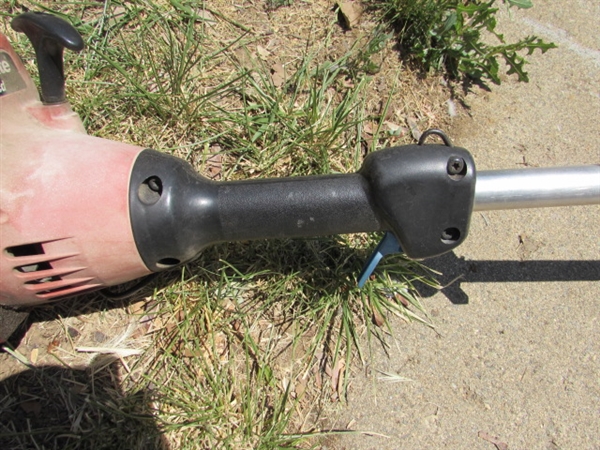 GAS & BATTERY TRIMMERS & BLOWERS