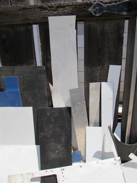 ALUMINUM PIECES & SCRAP