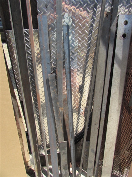 ASSORTED METAL SCRAP