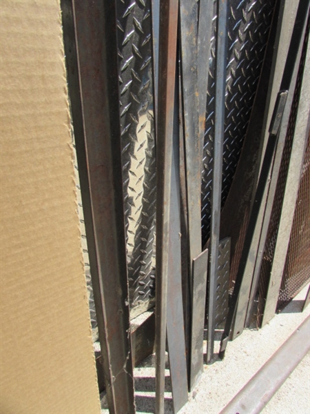 ASSORTED METAL SCRAP