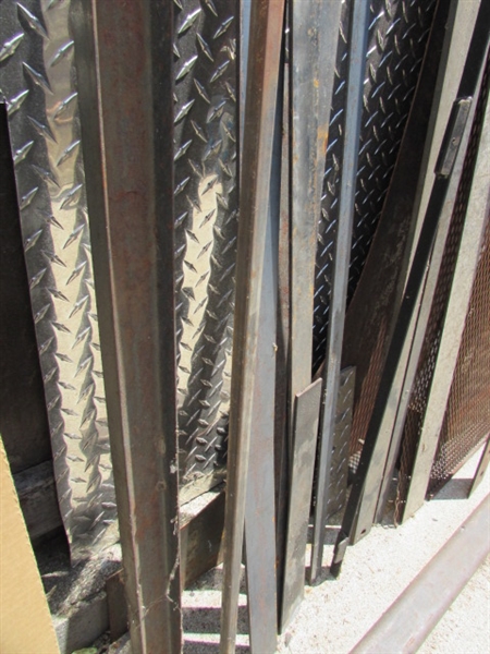 ASSORTED METAL SCRAP