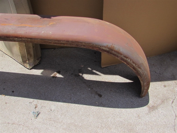 2 STEEL FENDERS FOR TANDEM AXLE TRAILER