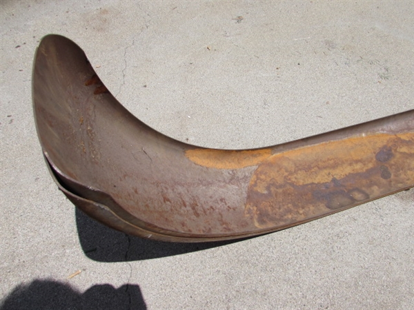 2 STEEL FENDERS FOR TANDEM AXLE TRAILER