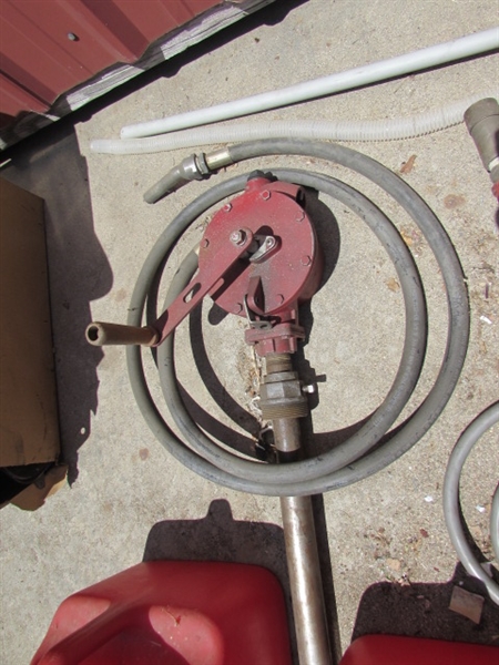 GAS CANS & PUMP NOZZLES/HOSES