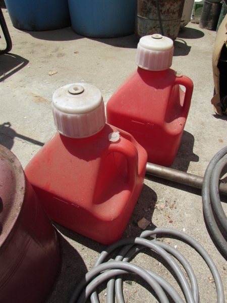 GAS CANS & PUMP NOZZLES/HOSES